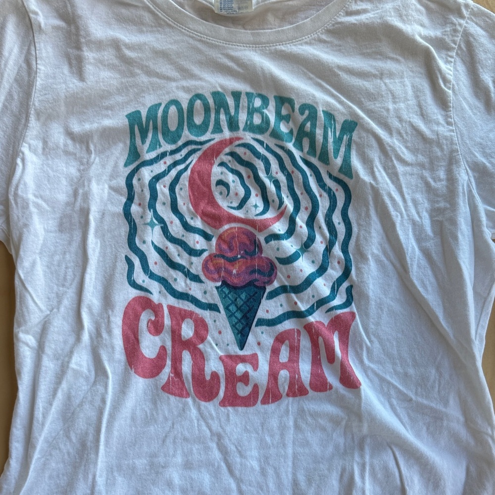 Moonbeam Cream Graphic Tee - White and Pink
